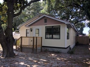 Building Photo - 1201 E Norfolk St