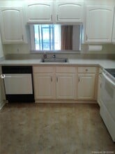 Building Photo - 701 SW 142nd Ave