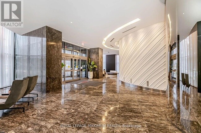 Building Photo - 60 Absolute Ave