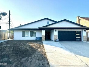 Building Photo - 1521 N H St