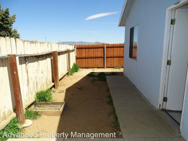 Foto del edificio - 2 br, 1 bath House - 1101 Miller Ln