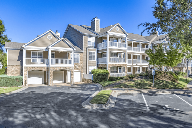 Building Photo - Elan at Mallard Creek Apartment Homes