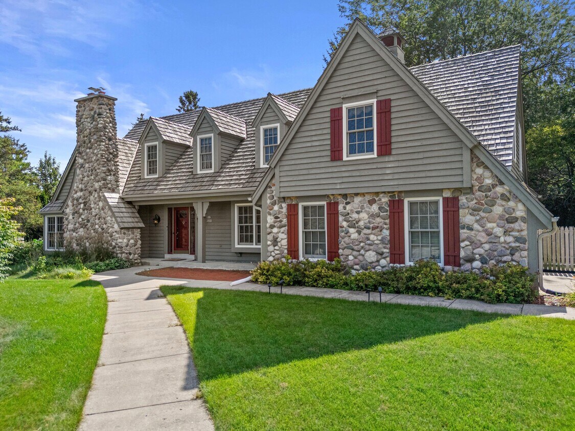 Foto principal - N37W6989 Wilson St