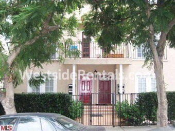 Primary Photo - 1437 N Las Palmas Ave