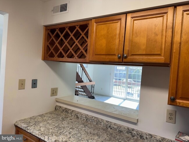 Building Photo - 632B Palmer Ln