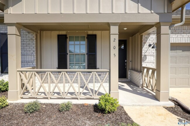 Building Photo - 205 Fallow Cir
