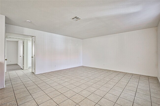 Building Photo - 8410 Eldora Ave