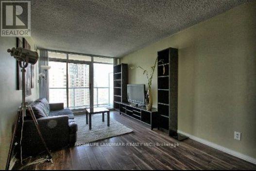 Building Photo - 5500 Yonge St