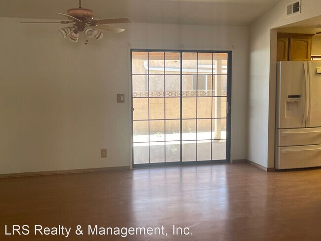 Foto del edificio - 3 br, 2 bath House - 9143 Evelyn Ave.