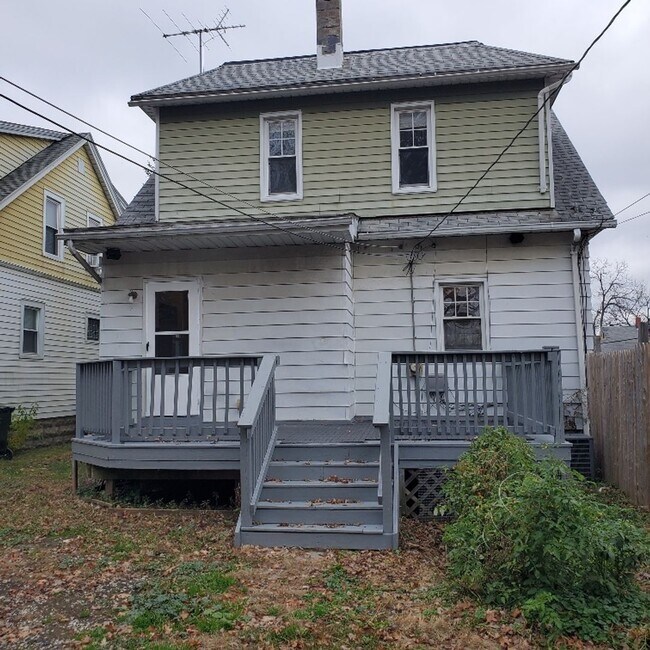 Foto del edificio - 3BDRM HOUSE FOR RENT