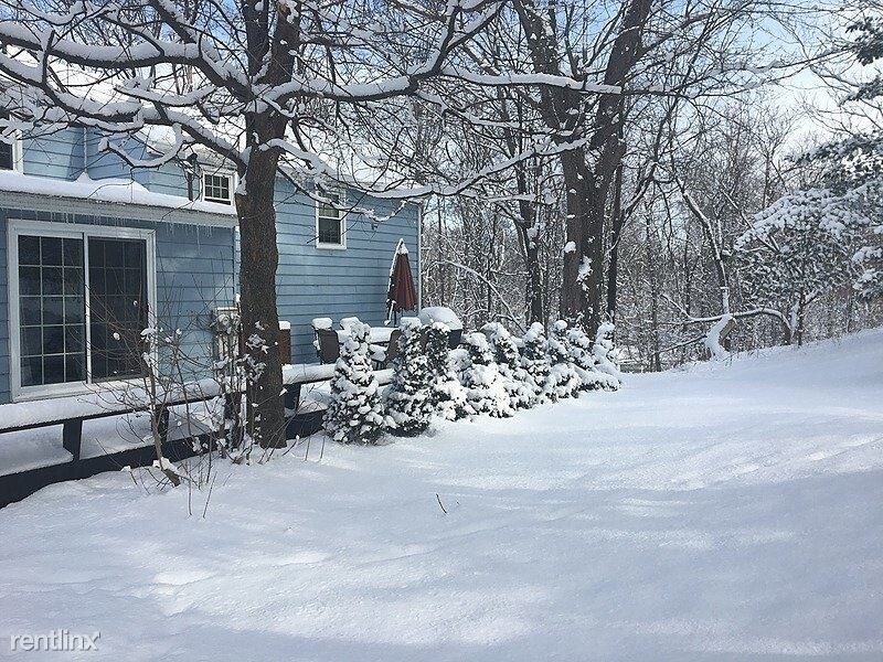 Building Photo - 3 br, 1.5 bath Apartment - 7 Millrace Court