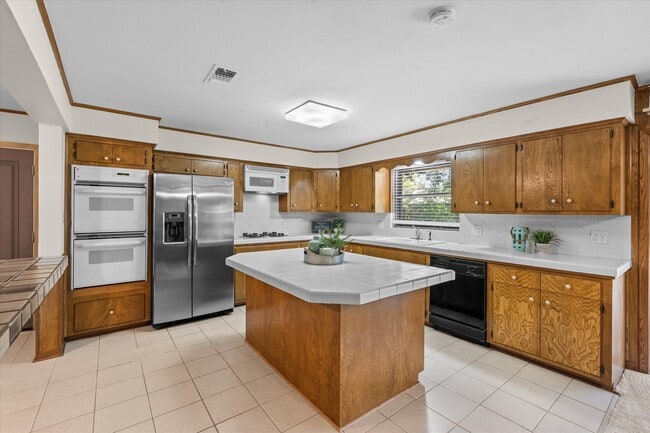 Building Photo - 5314 Manor Creek Ln