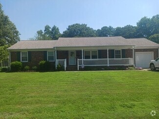 Building Photo - 868 Moyer Rd