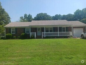 Building Photo - 868 Moyer Rd