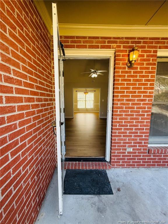 Foto del edificio - 5018 Summer Ridge Rd