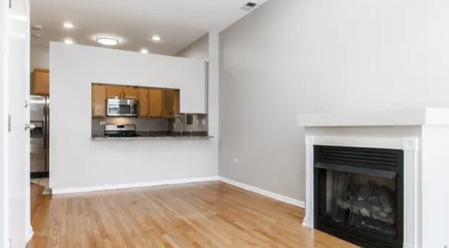 Foto del edificio - 4342 S King Dr