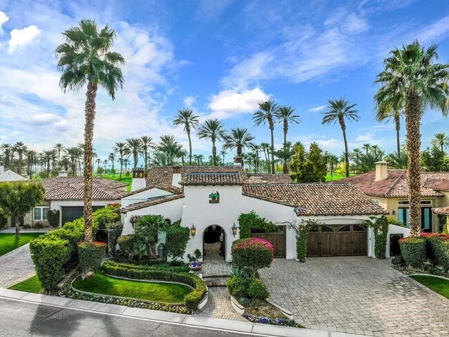 Building Photo - 56145 Village Dr