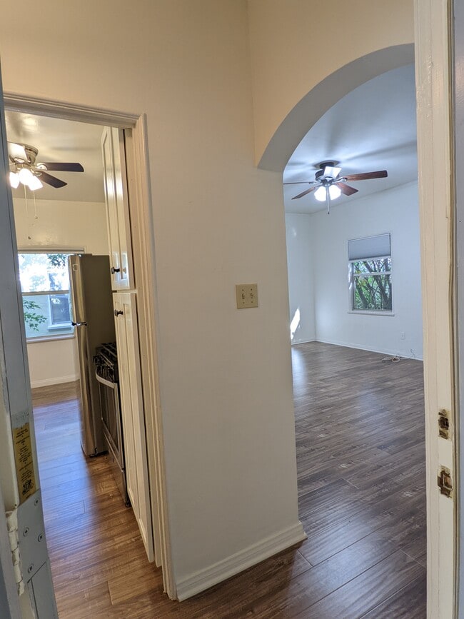Entering the unit - 208 N La Peer Dr