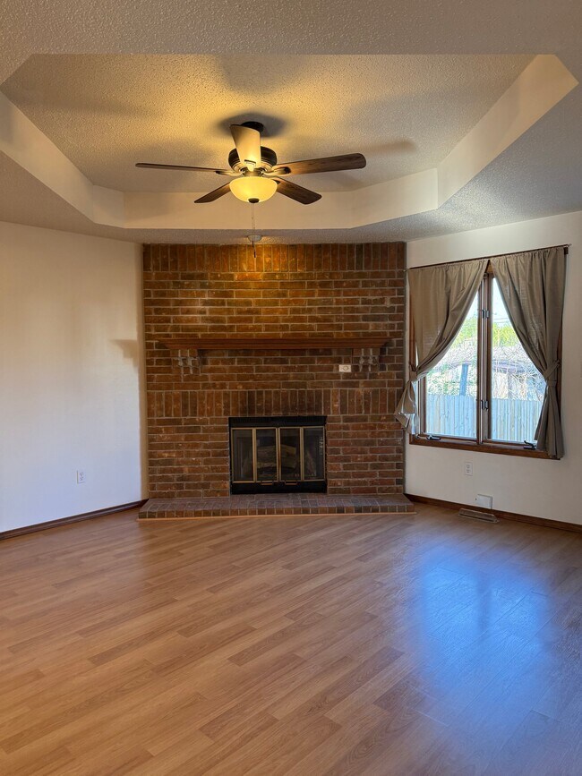 Foto del edificio - 3480 S Christy Ct