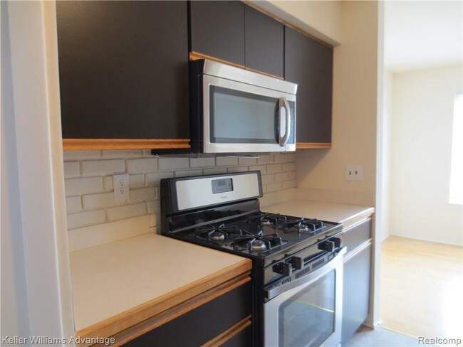 Foto del edificio - 1880 Wickham St