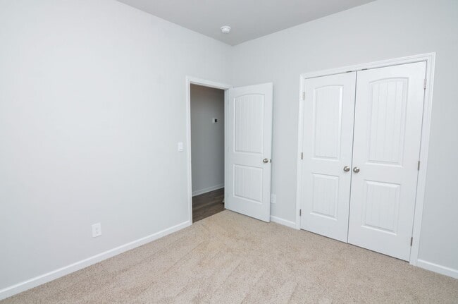 Building Photo - 1017 Keyes Pl