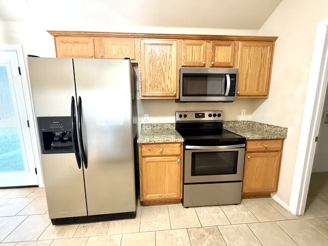 Foto del edificio - 4707 Mill Creek Dr