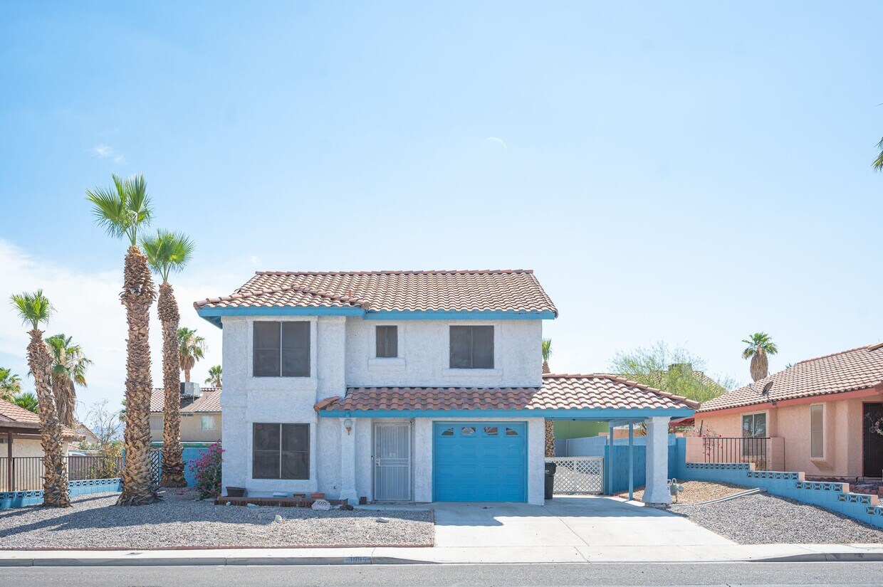 Primary Photo - Laughlin - Furnished home - 4 bed