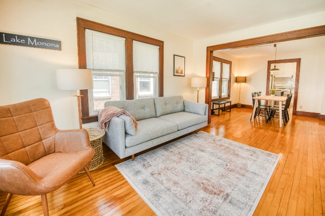 Building Photo - 2025 Jenifer St