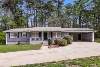 Building Photo - 4649 Danna Dr