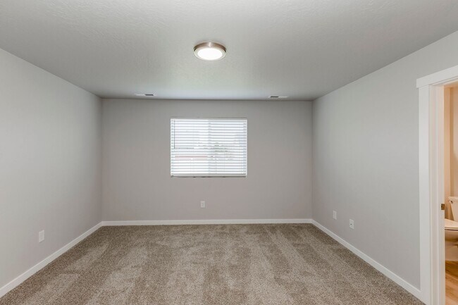 Foto del edificio - Charming Attached Townhome in Nampa at an Incredible Price!