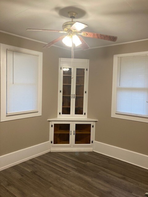 Foto del edificio - 1501 Red Oak Rd