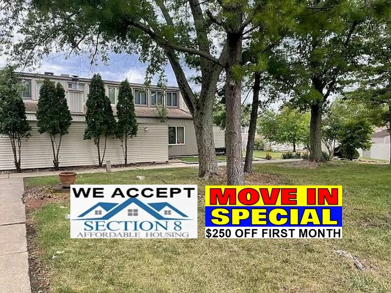 Foto principal - 6831 N Frostwood Pkwy