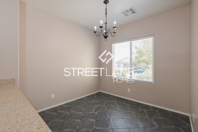 Building Photo - REDUCED!