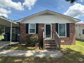 Building Photo - 529 N Respess St