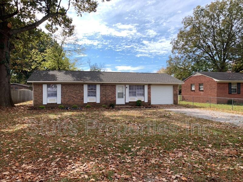 710 Portage Ave, Muscle Shoals, AL 35661 House Rental in Muscle