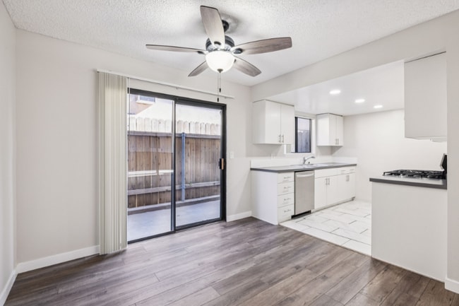 Foto del edificio - 507 E Cedar Ave