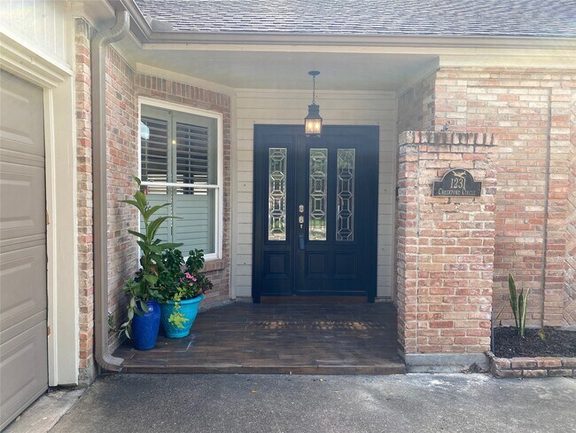 Foto del edificio - 1231 Creekford Cir