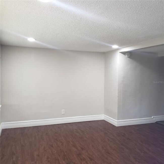 Foto del edificio - 603 6th St NE