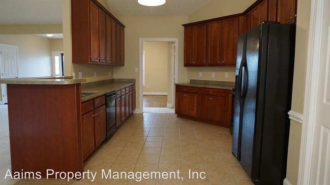 Building Photo - 3633 Heather Brooke Dr