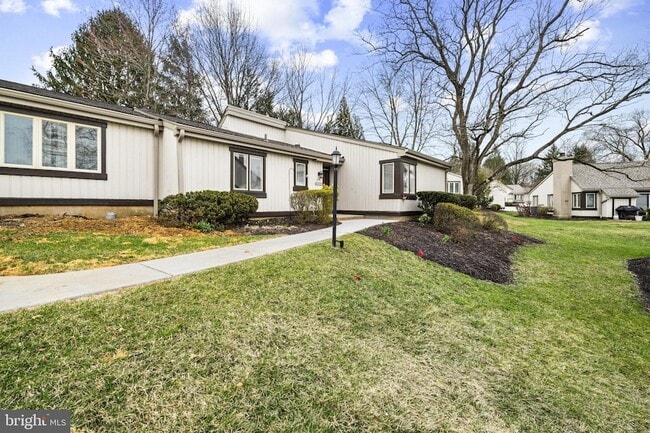 Photo - 326 Devon Way Townhome