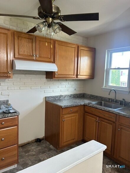 Foto del edificio - 38 Ridge Rd