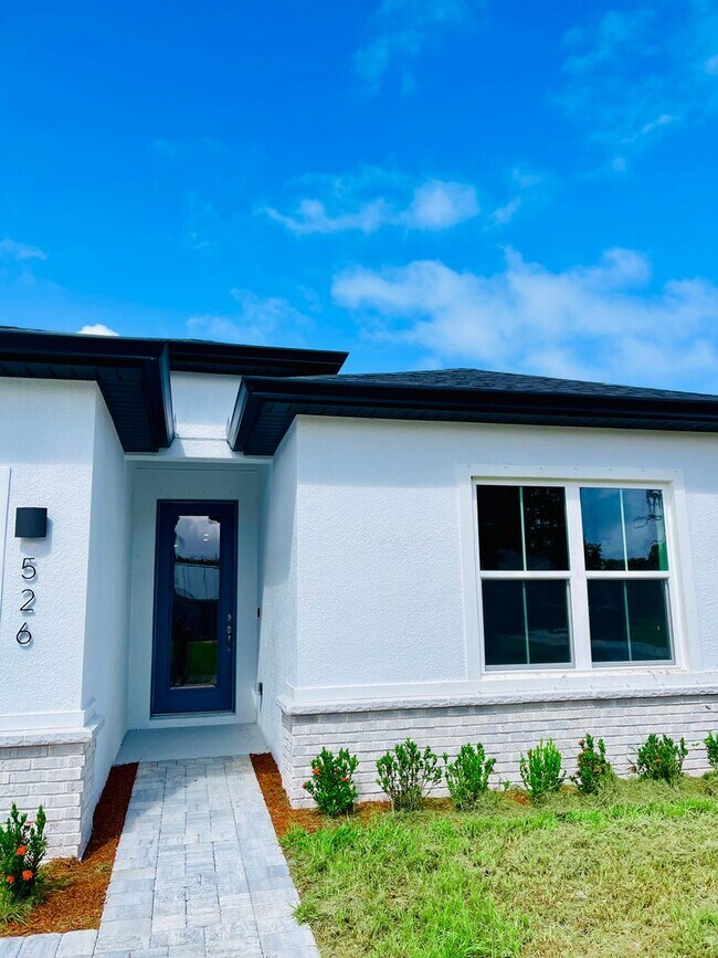 Foto del edificio - Welcome to your dream rental in beautiful ...