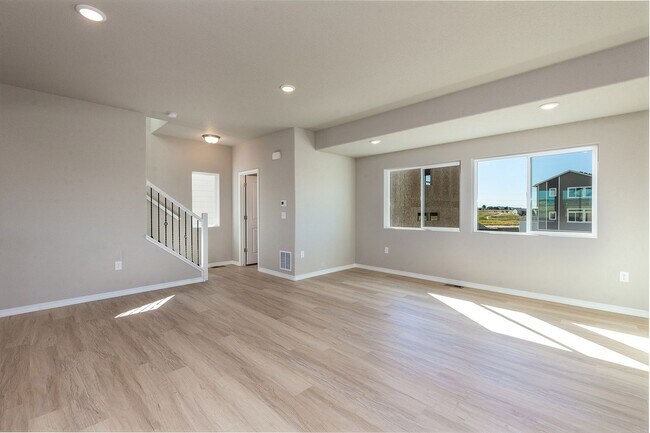 Foto del edificio - Single Family Home for Rent in Northeast of Colorado Springs