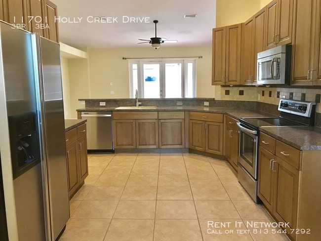 Foto del edificio - 11701 Holly Creek Dr