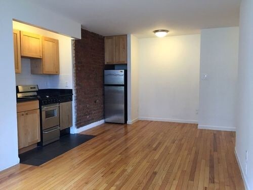 Foto del edificio - 30 Charlton St