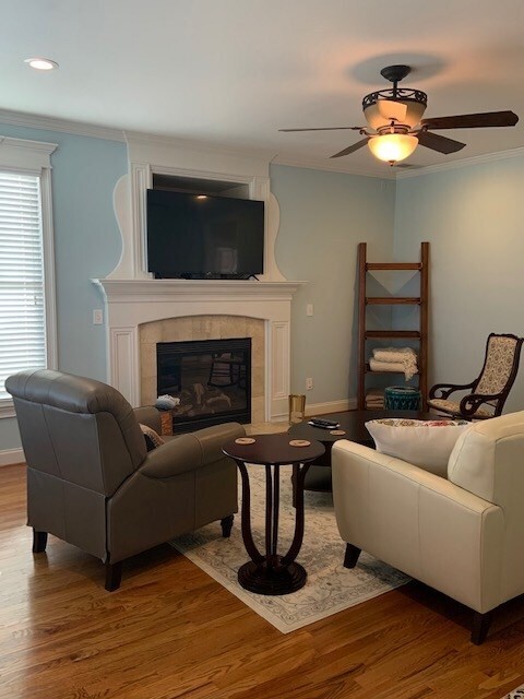 Foto del edificio - 1571 Carriage Ridge Dr