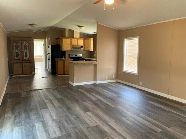 Foto del edificio - 235 4 Morris Ln
