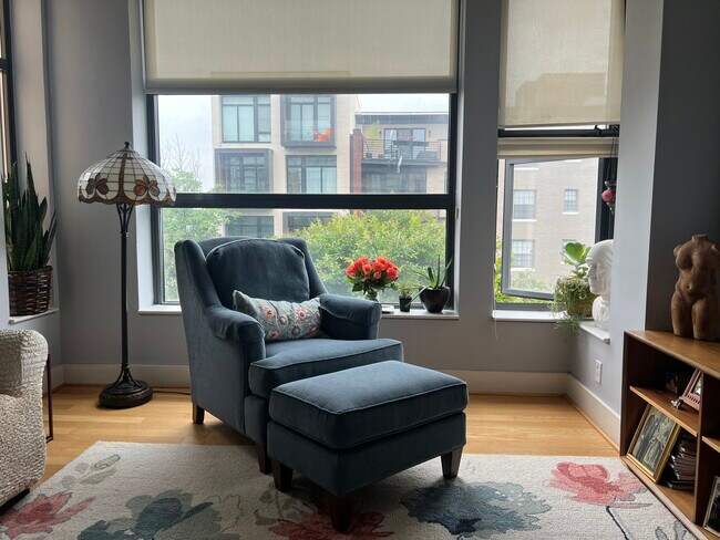 Foto del edificio - 1435 Chapin St NW