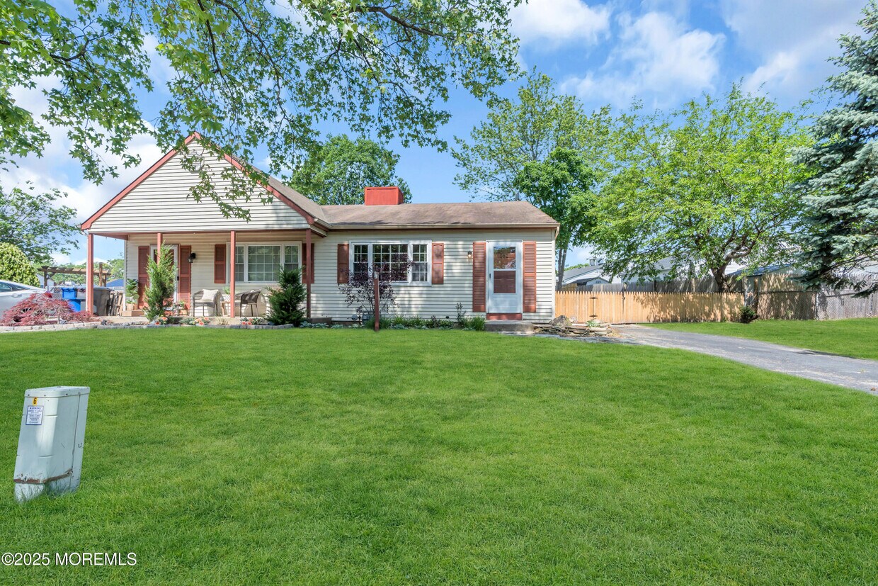 Foto principal - 562 Innkeeper Ln