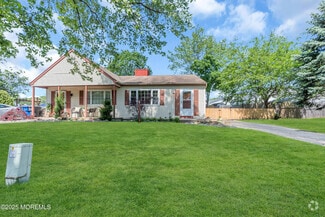 Building Photo - 562 Innkeeper Ln